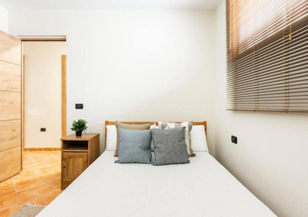 Cosy Apartment In Los Cristianos 5Min To The Ocean ภายนอก รูปภาพ